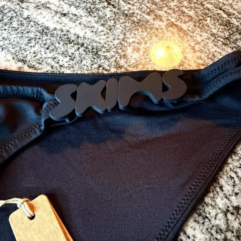 SKIMS Swim Logo Hardware Bikini Bottom Onyx Black Size S / US 4–6 NWT Rare
